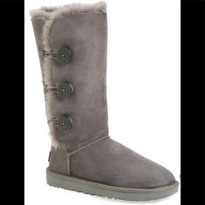 UGG Bailey Button triplet II boots